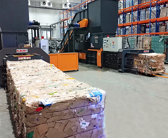 Giải pháp xử lý tự động cho bao bì thải tại Trung tâm hậu cần siêu thị hàng đầu của Nga